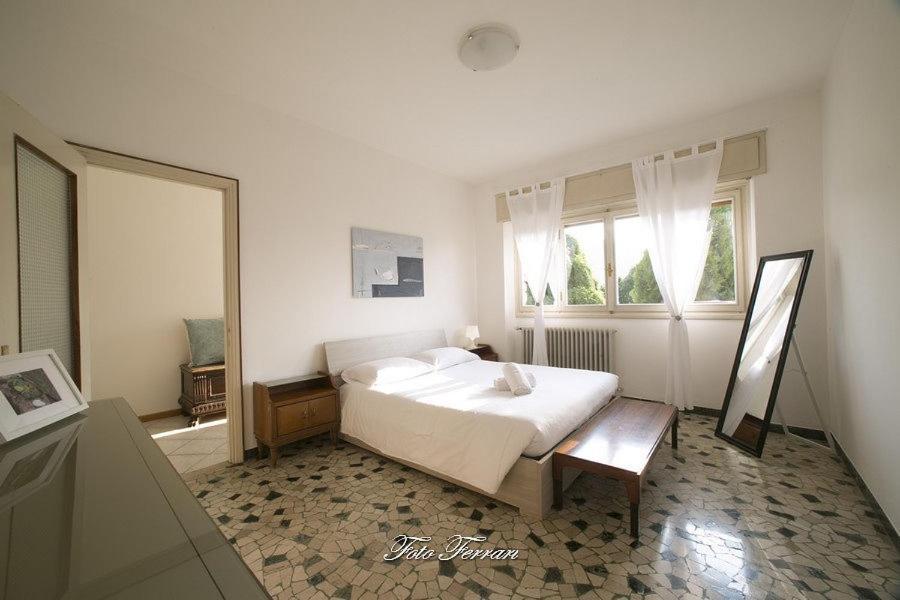 Villa Casa Vacanze Gli Ulivi Del Lago à Sale Marasino Extérieur photo