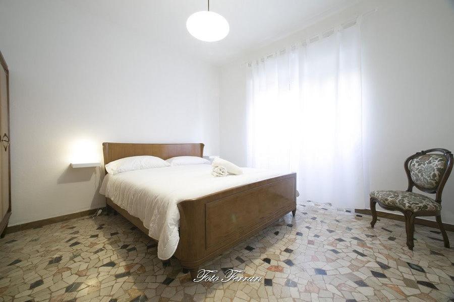 Villa Casa Vacanze Gli Ulivi Del Lago à Sale Marasino Extérieur photo